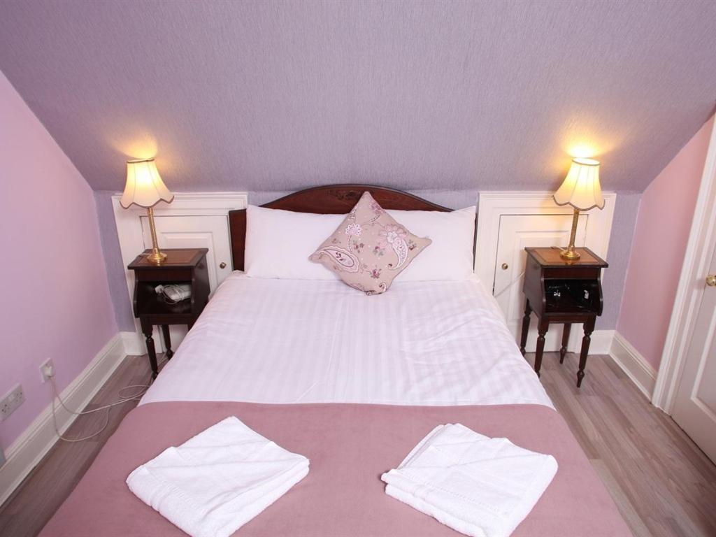 Glasgow City Charlotte Service Aparments Room photo